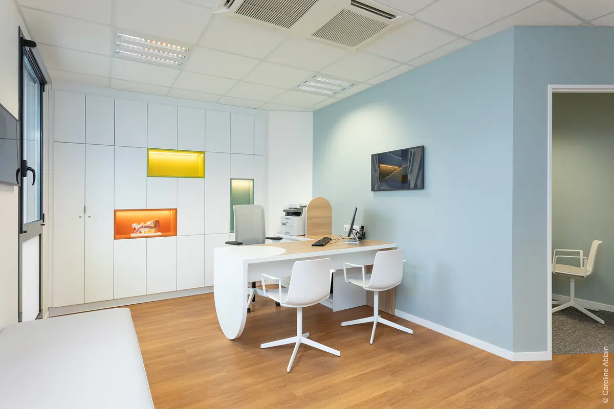 Cabinet de consultation médicale, Cesson-Sévigné — Nolwenn Kevell, architecte d’intérieur — vue 3
