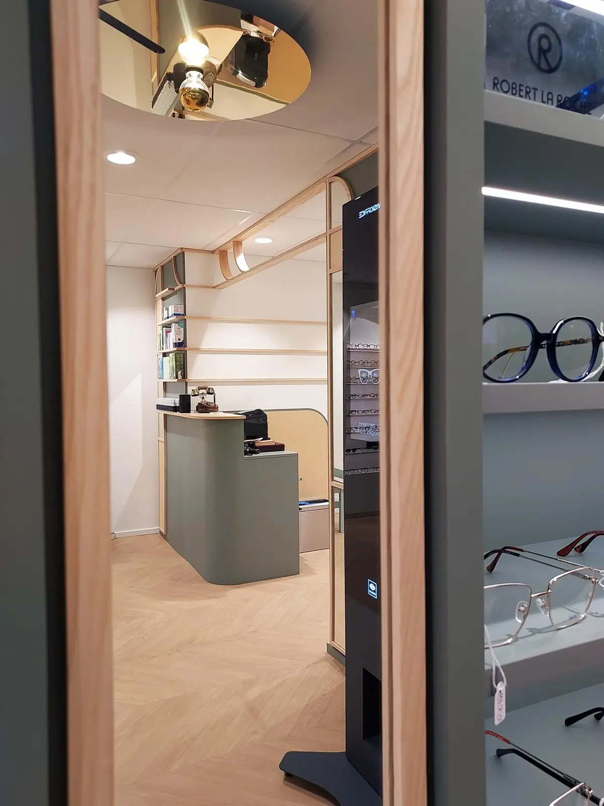 Agathe & Pierre, opticiens, Le Rheu — Nolwenn Kevell, architecte d’intérieur — vue 4