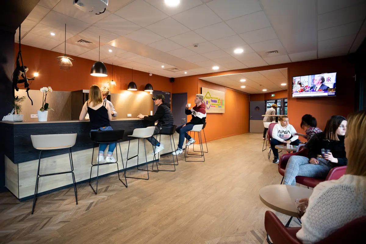 Résidence Habitat Jeunes, Fougères — Nolwenn Kevell, architecte d’intérieur — vue 4